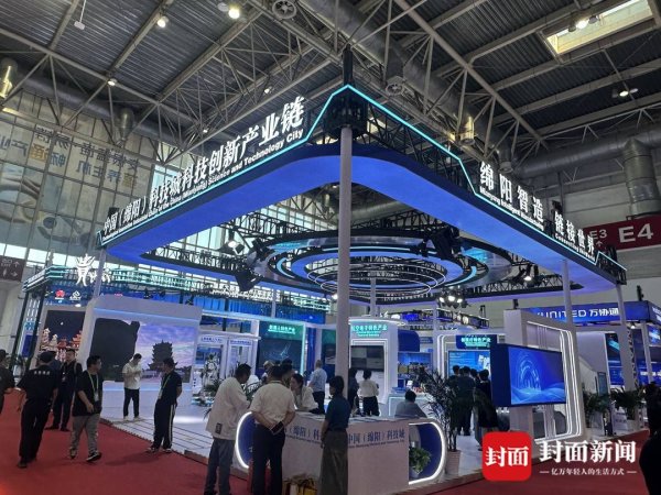 配资炒股官网 天链机器人、智能钻机、红牛基地……看四川如何深度融入全球产业链？